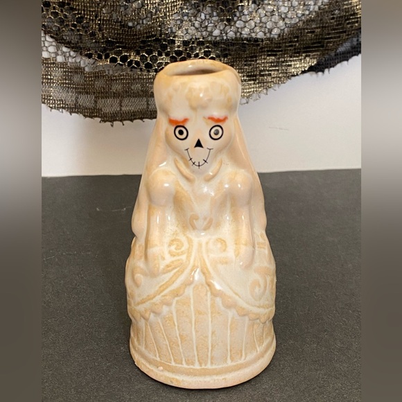 Yankee Candle 2010 Boney Bunch Skeleton Bride mini Diffuser Halloween - Picture 1 of 12
